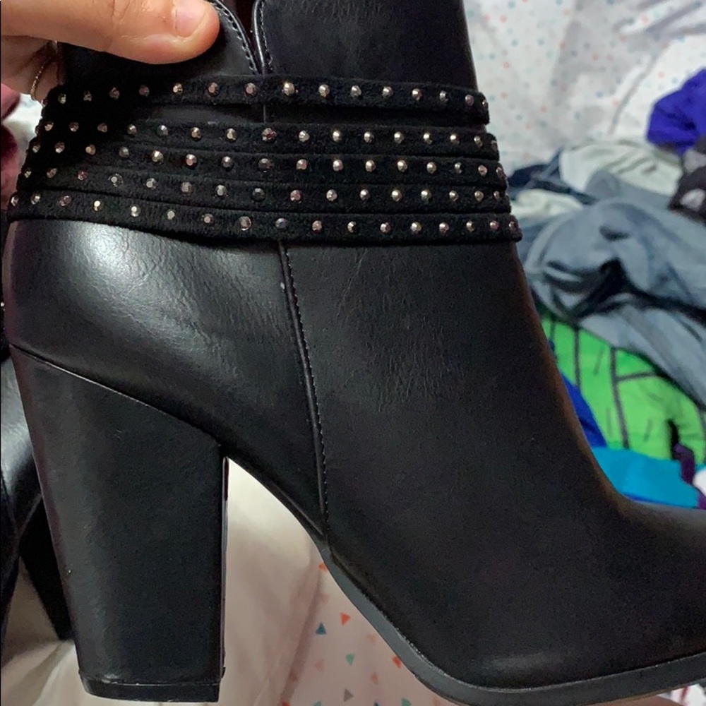 Booties - Picture 3 of 3